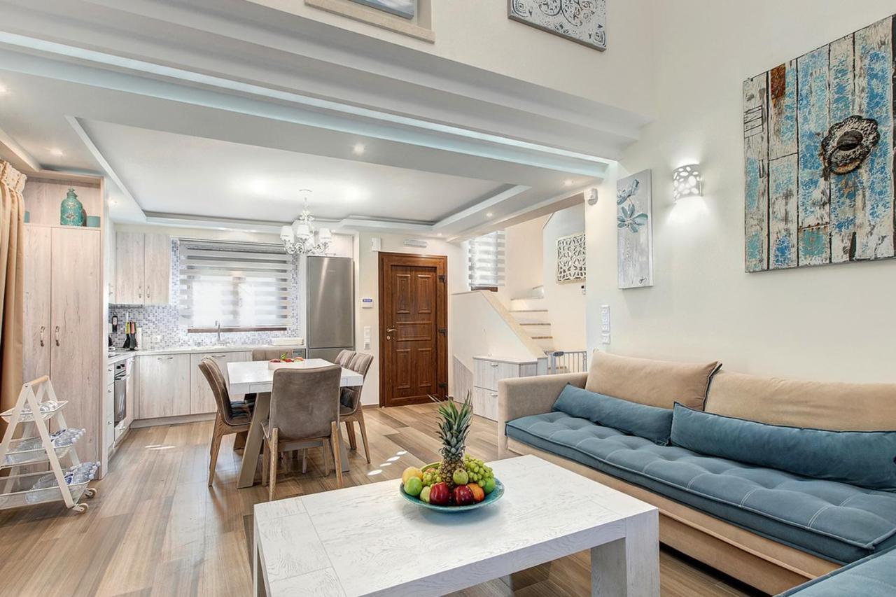 Villa Anemone With Outdoor Hot Tub, Sani Luxury Collection